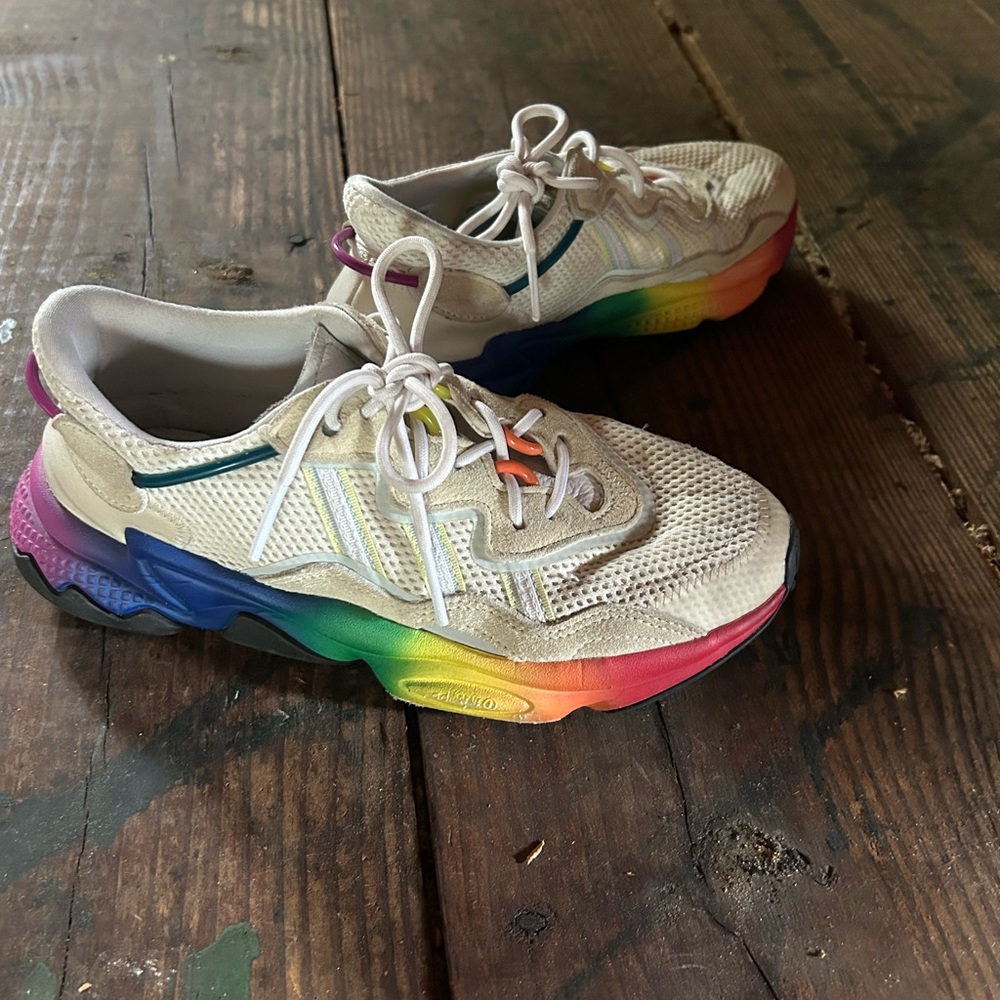 Adidas “love unites” W 7.5 off-white & rainbow Pride sneakers